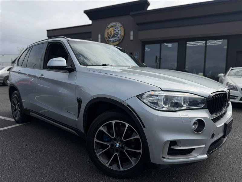 Used 2017 BMW X5 xDrive40e AWD/4WD image 12