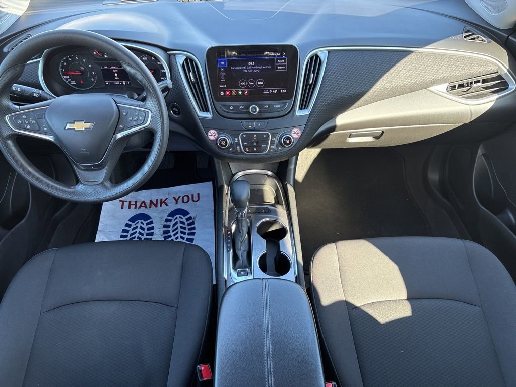 Used 2024 Chevrolet Malibu LT image 17