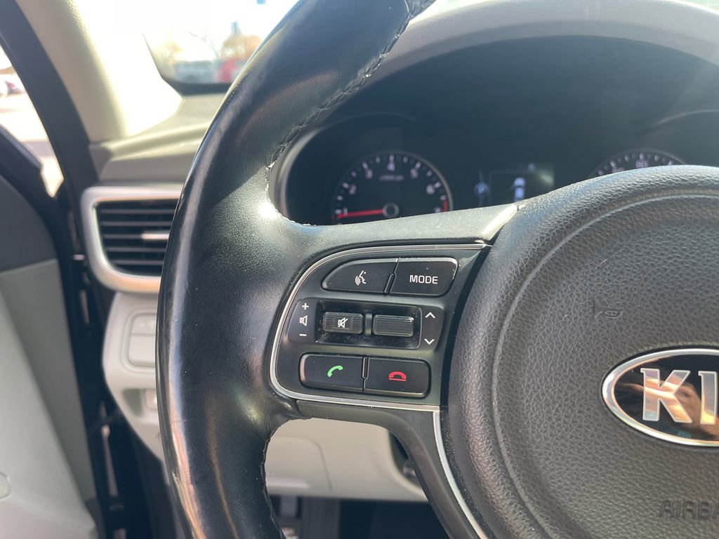 Used 2016 Kia Optima EX image 35