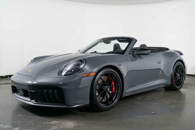 Used 2025 Porsche 911 Carrera GTS RWD image 4