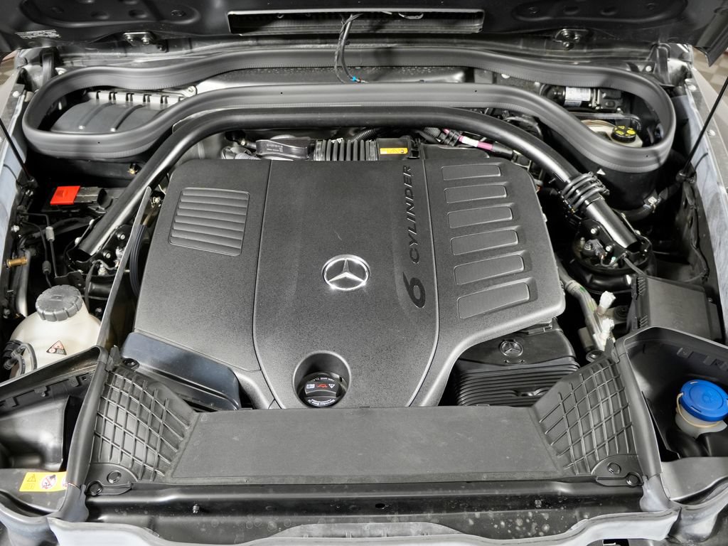 Certified 2025 Mercedes-Benz G 550 image 40