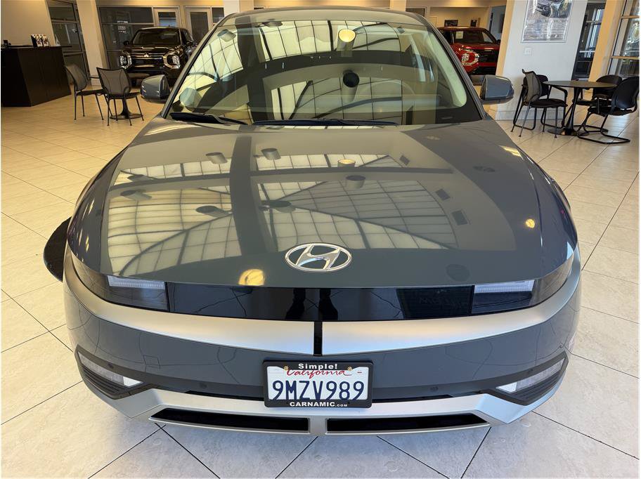 Used 2024 Hyundai Ioniq 5 SEL RWD image 2