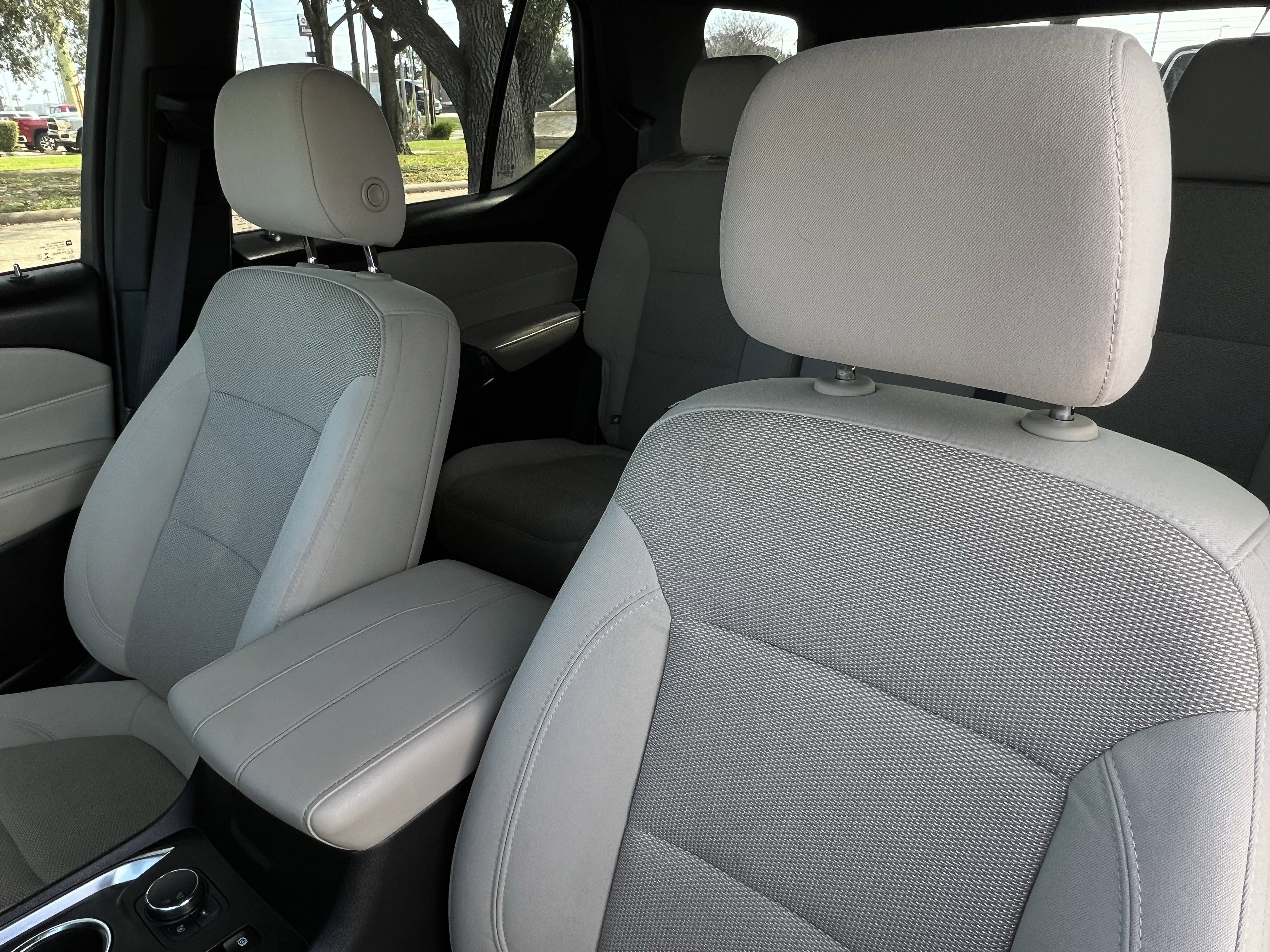 Used 2023 Chevrolet Traverse LS w/ LPO, Cargo Package image 22