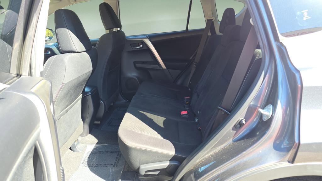 Used 2015 Toyota RAV4 XLE image 23