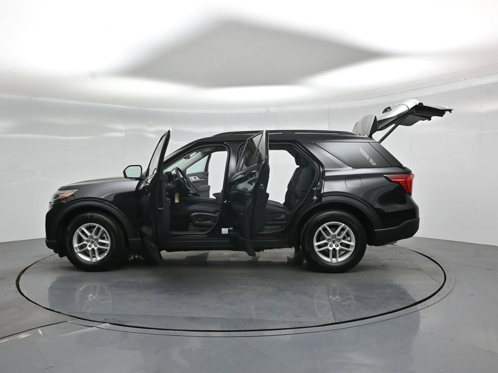 New 2026 Ford Explorer Active RWD image 35