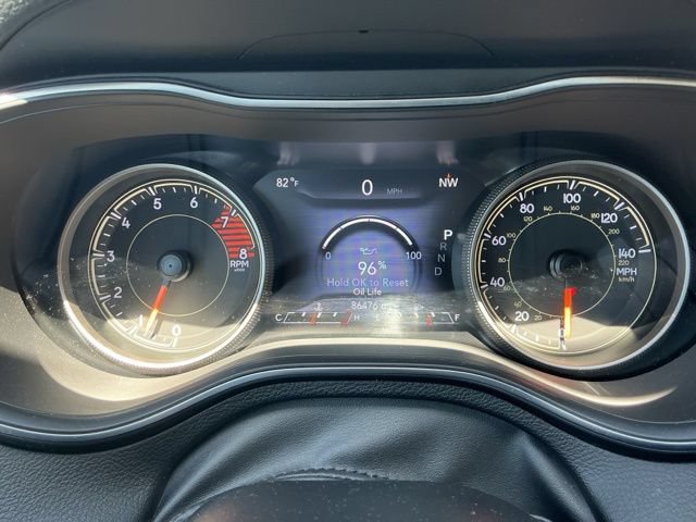 Used 2021 Jeep Cherokee Latitude Lux w/ Comfort/Convenience Group AWD/4WD image 19