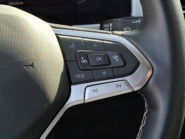 Used 2023 Volkswagen Atlas SE w/ Black Wheel Package image 25