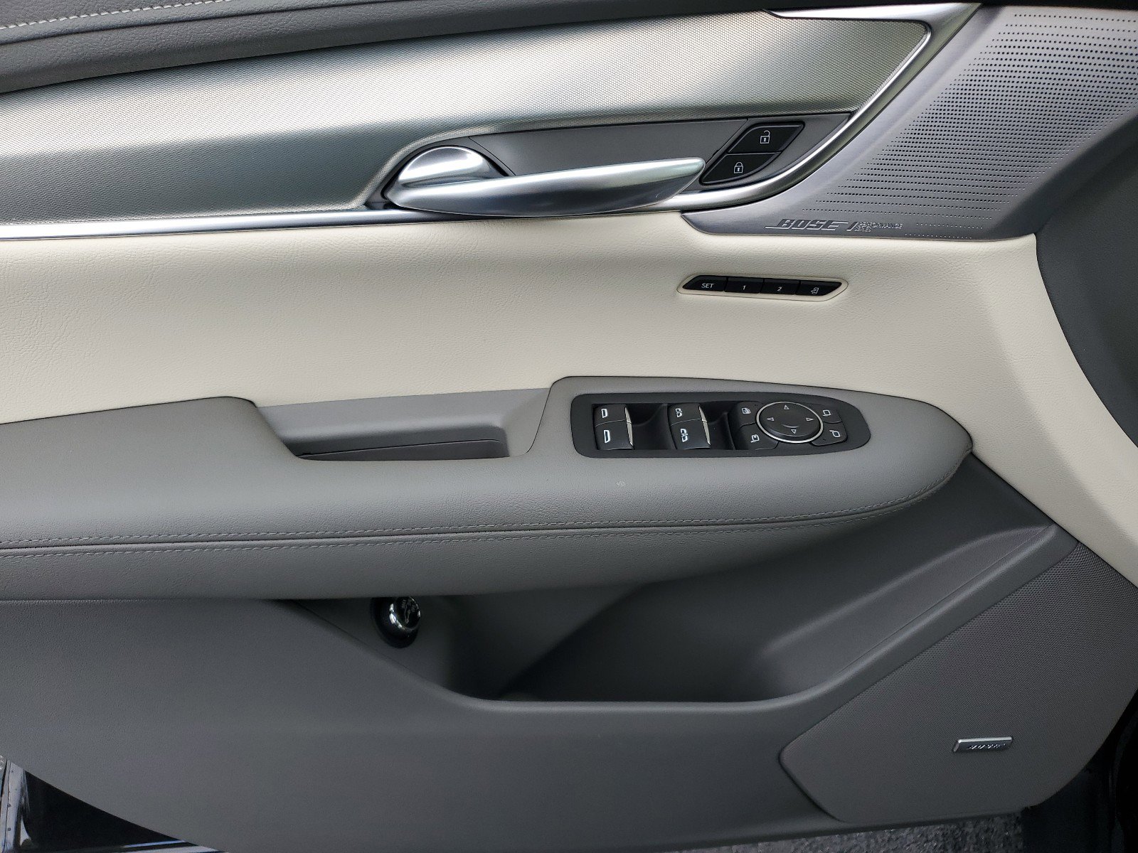 New 2025 Cadillac XT5 Premium Luxury w/ Technology Package image 17