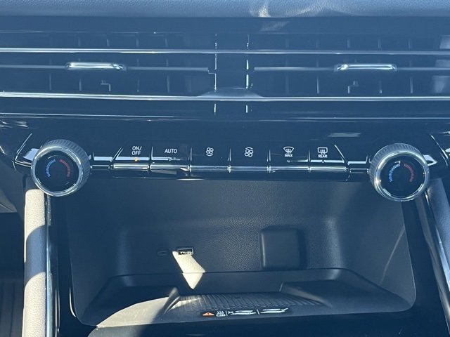 New 2026 Chevrolet Traverse LT w/ Driver Confidence Package image 29