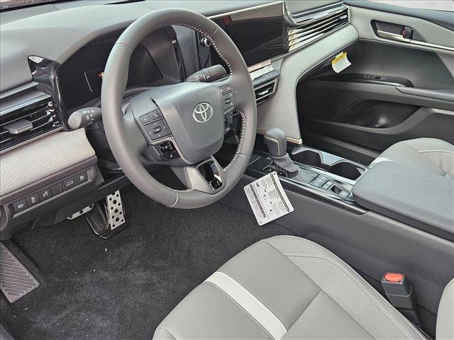 New 2026 Toyota Camry SE FWD image 3