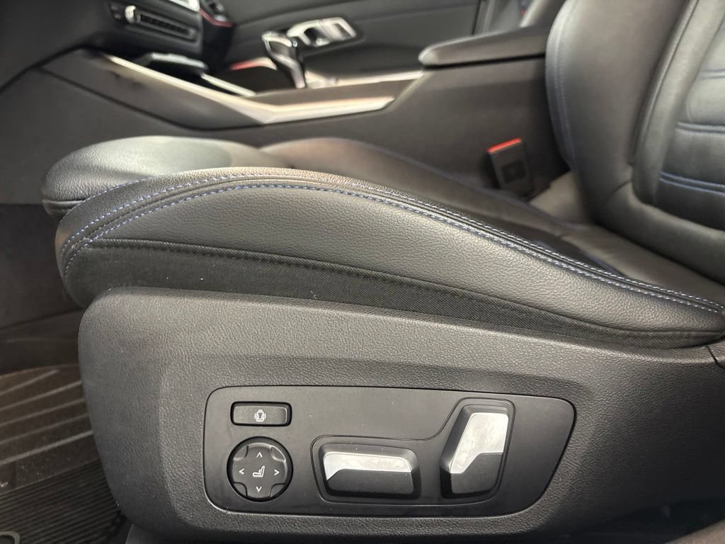Used 2020 BMW M340i w/ Executive Package RWD image 27