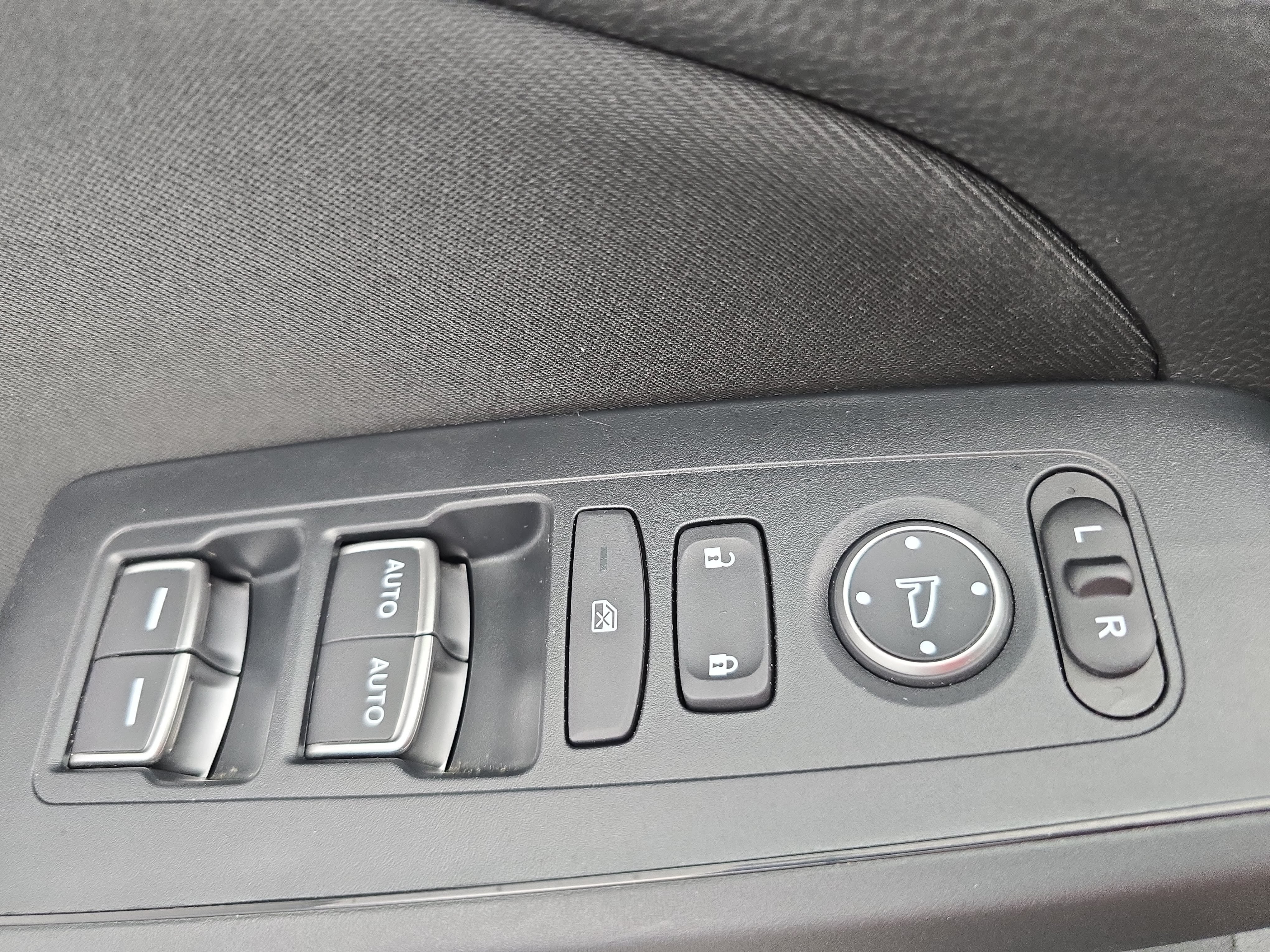 Used 2025 Honda Civic Sport image 27