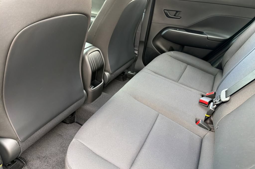 New 2026 Hyundai Kona SE AWD/4WD image 9