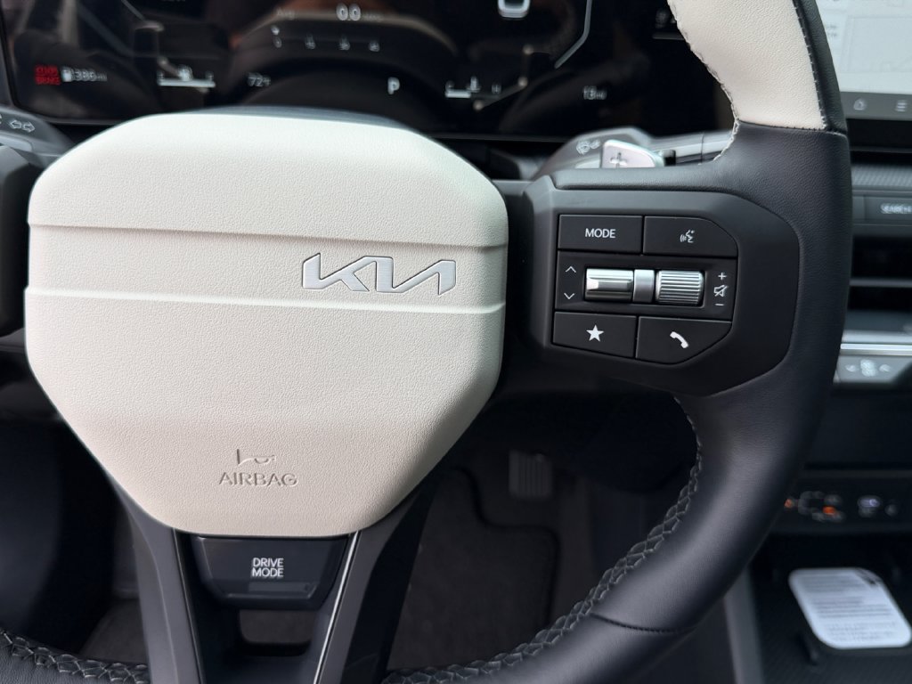 New 2026 Kia K4 EX FWD image 17