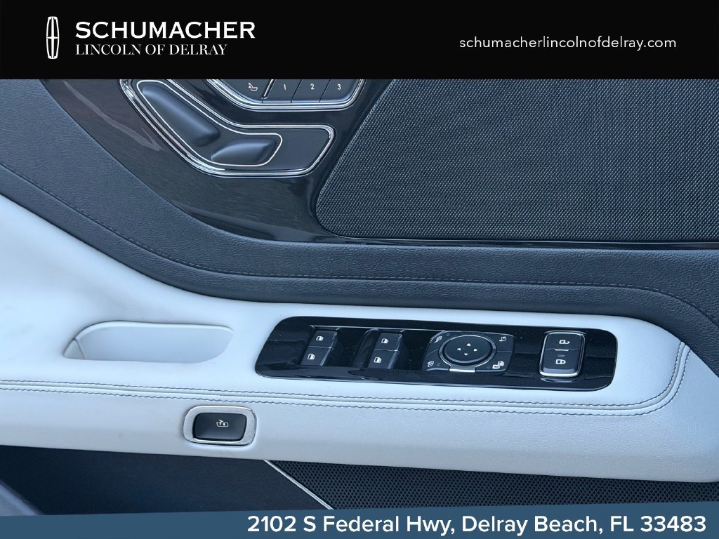 New 2027 Lincoln Aviator 2WD image 23