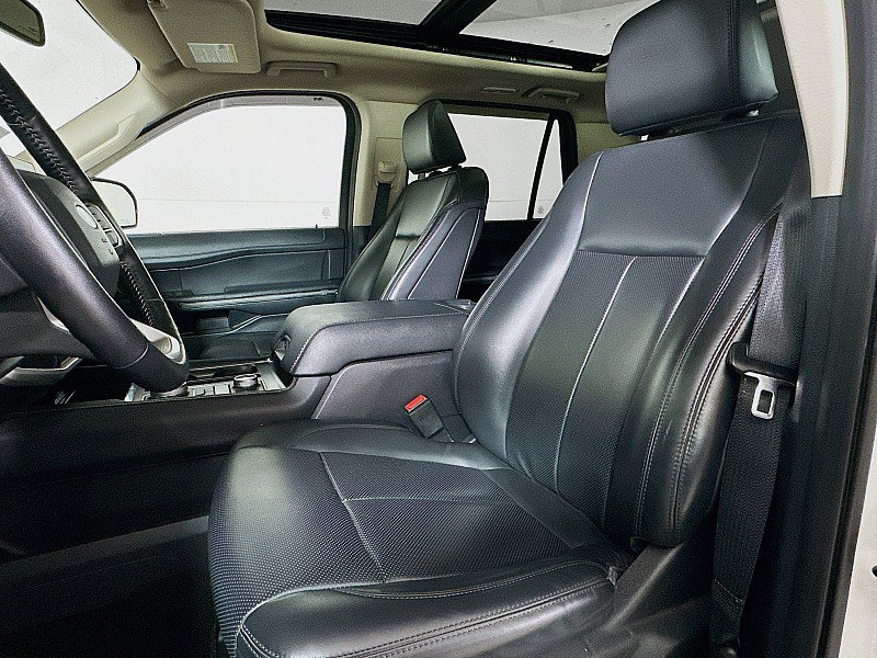Used 2022 Ford Expedition Max XLT AWD/4WD image 11