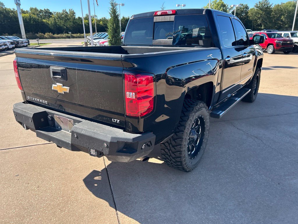 Used 2015 Chevrolet Silverado 1500 LTZ Z71 w/ LTZ Plus Package AWD/4WD image 13