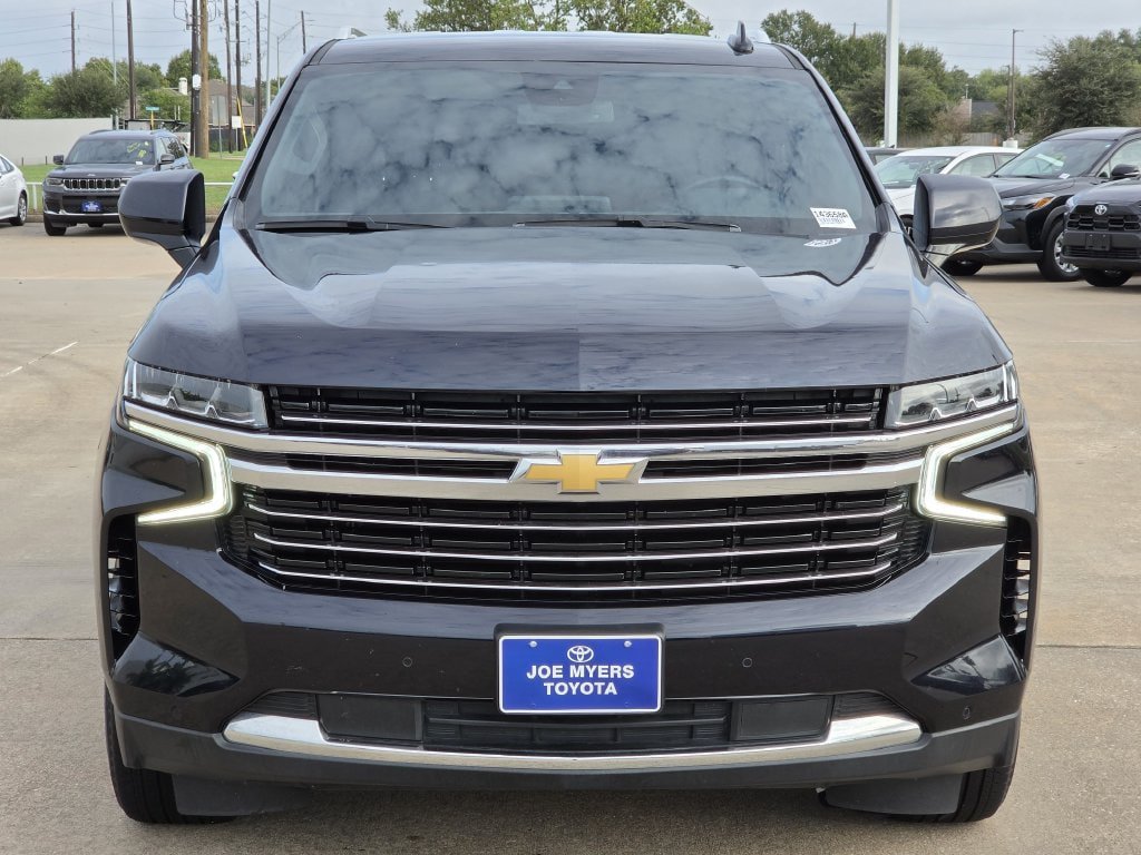 Used 2024 Chevrolet Tahoe LT RWD image 3