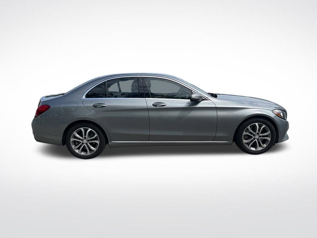 Used 2016 Mercedes-Benz C 300 Sedan image 4