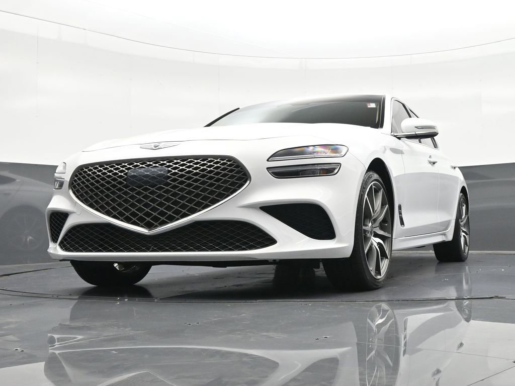 Used 2022 Genesis G70 3.3T AWD/4WD image 30