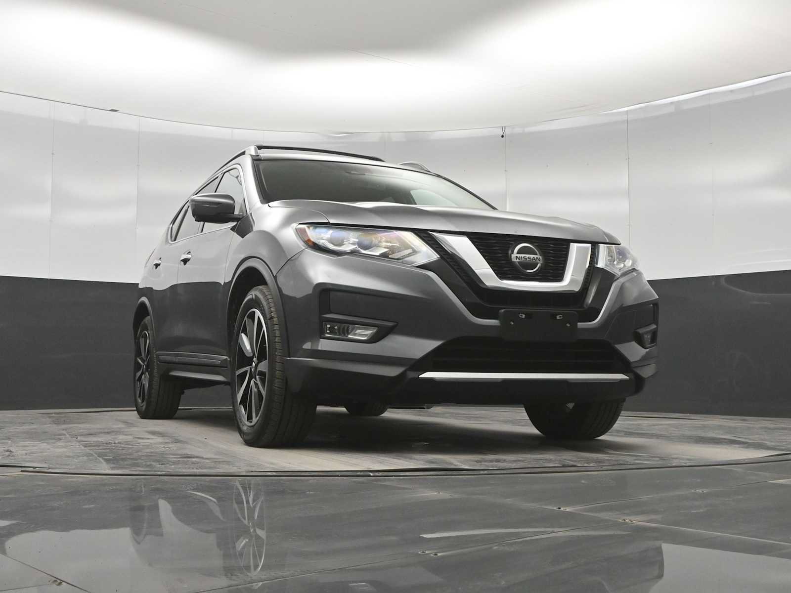 Used 2019 Nissan Rogue SL w/ Premium Package AWD/4WD image 28