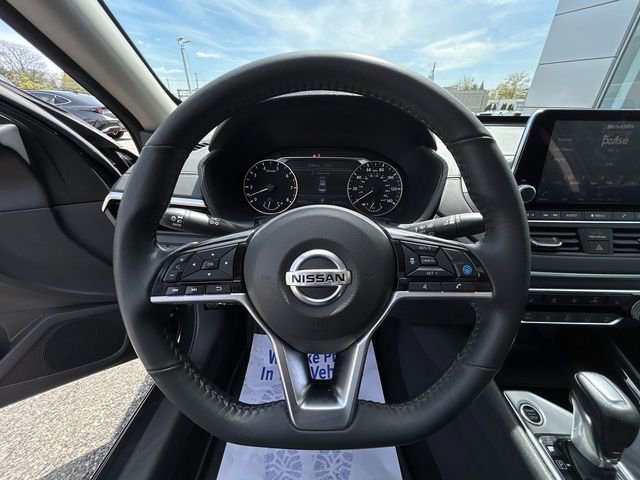 Certified 2021 Nissan Altima 2.5 SV w/ SV Premium Package FWD image 18
