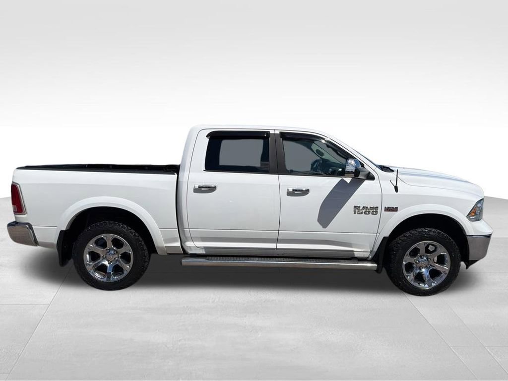 Used 2017 RAM 1500 Laramie image 7
