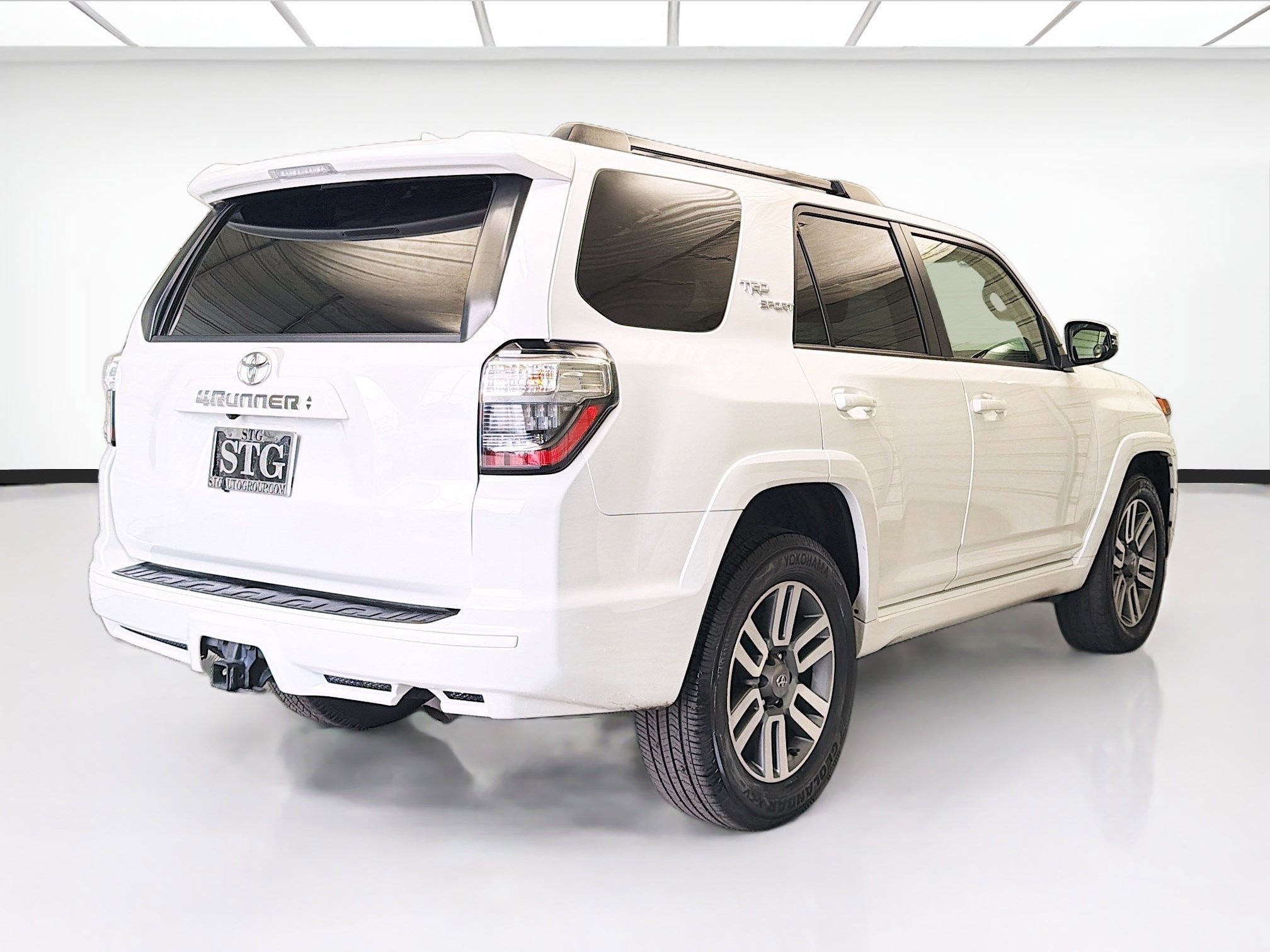 Used 2022 Toyota 4Runner TRD Sport w/ Technology Package image 4