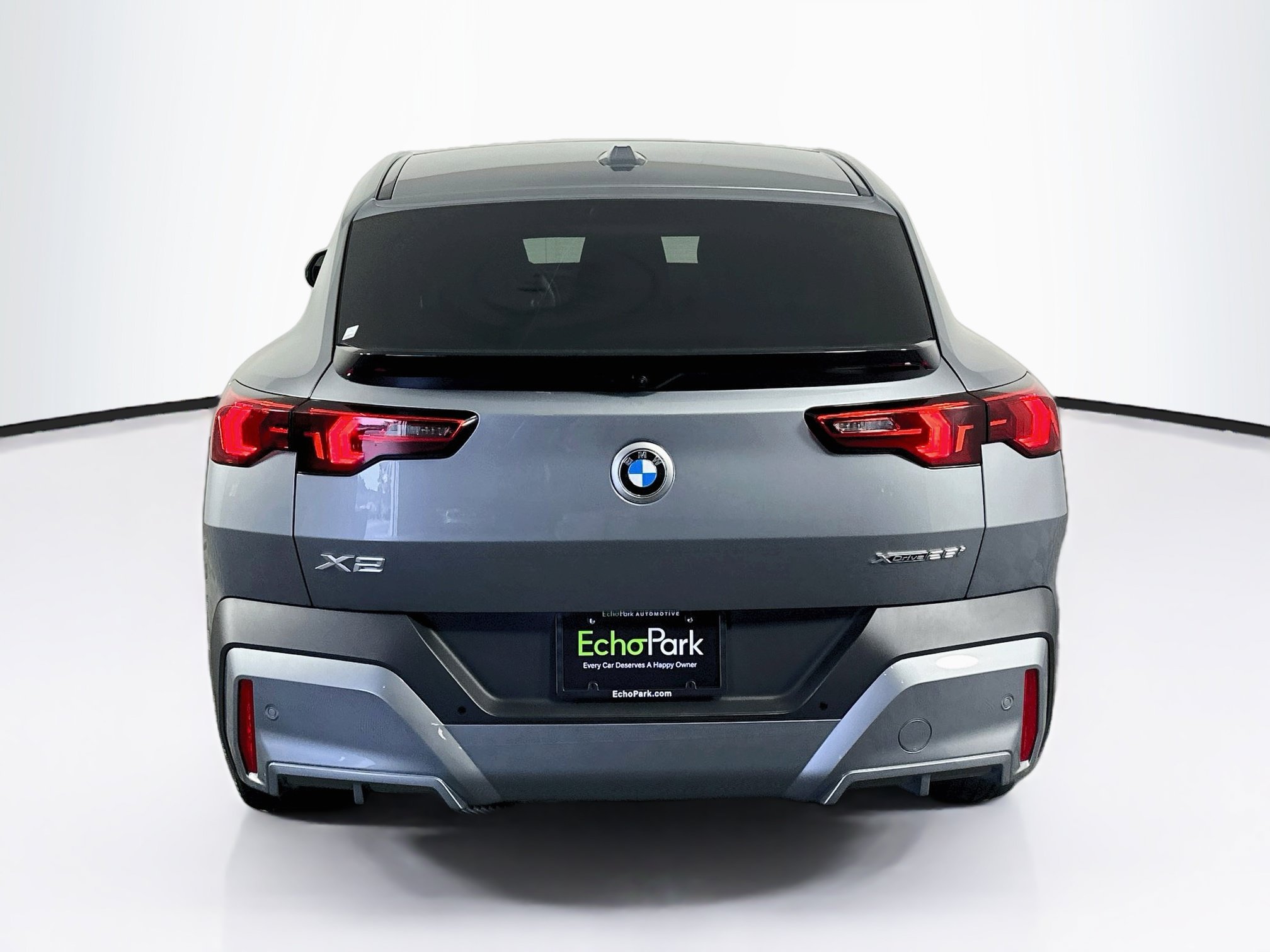 Used 2026 BMW X2 xDrive28i AWD/4WD image 7