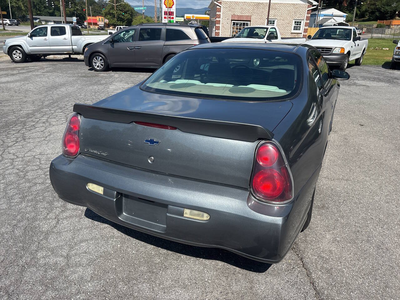 Used 2004 Chevrolet Monte Carlo LS w/ Preferred Equipment Group FWD image 4