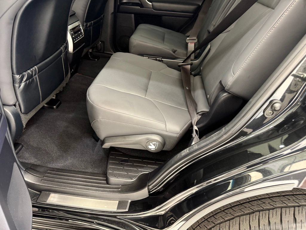 Used 2023 Lexus GX 460 Premium AWD/4WD image 24