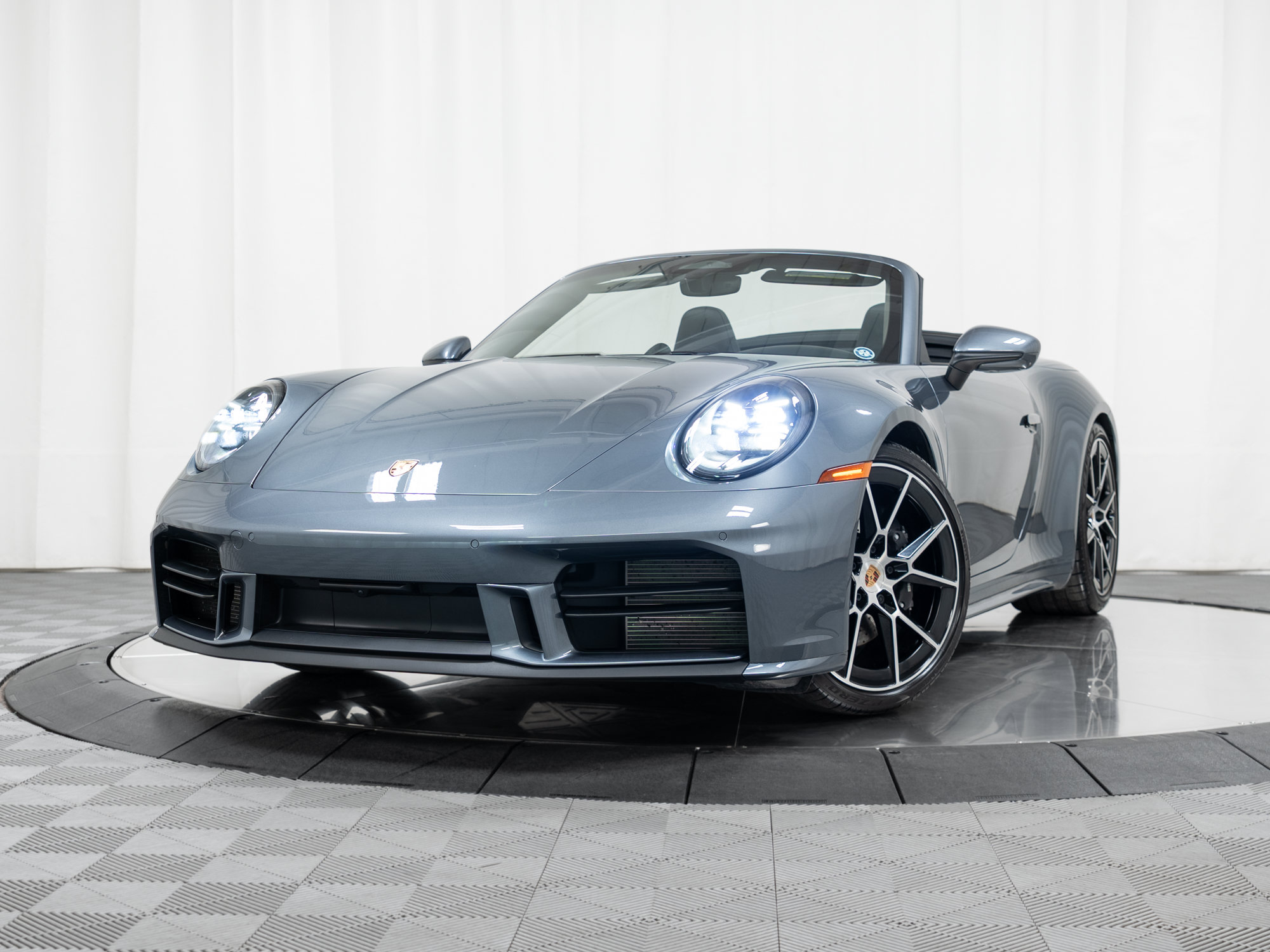 Certified 2026 Porsche 911 Carrera T RWD image 46