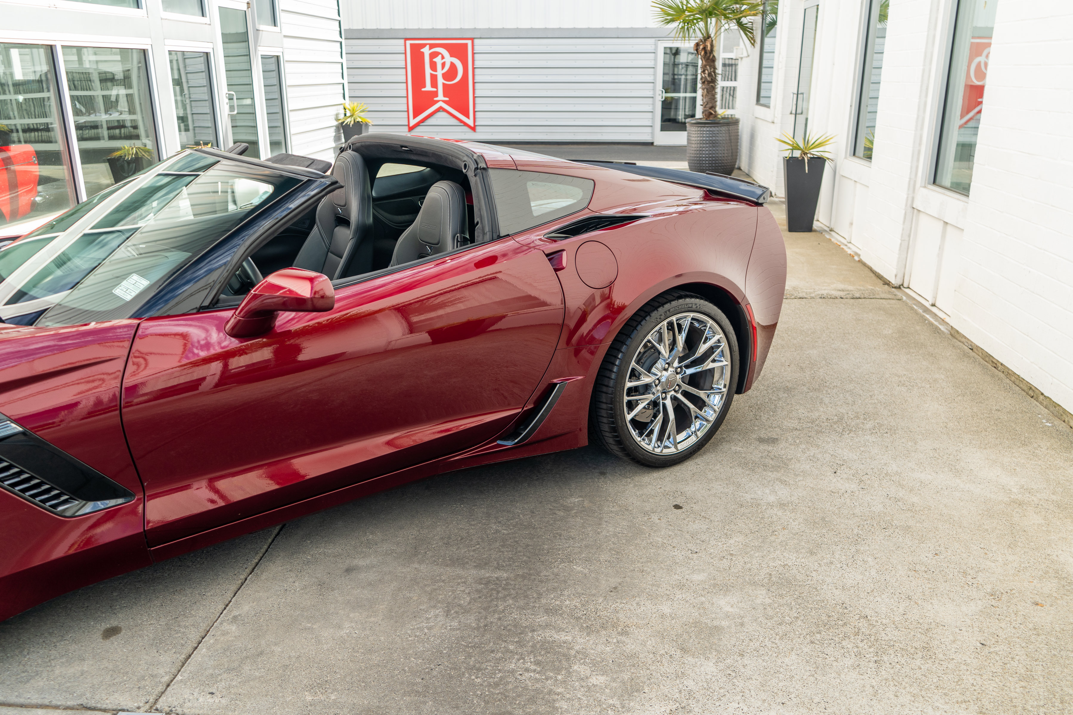Used 2016 Chevrolet Corvette Z06 RWD image 5