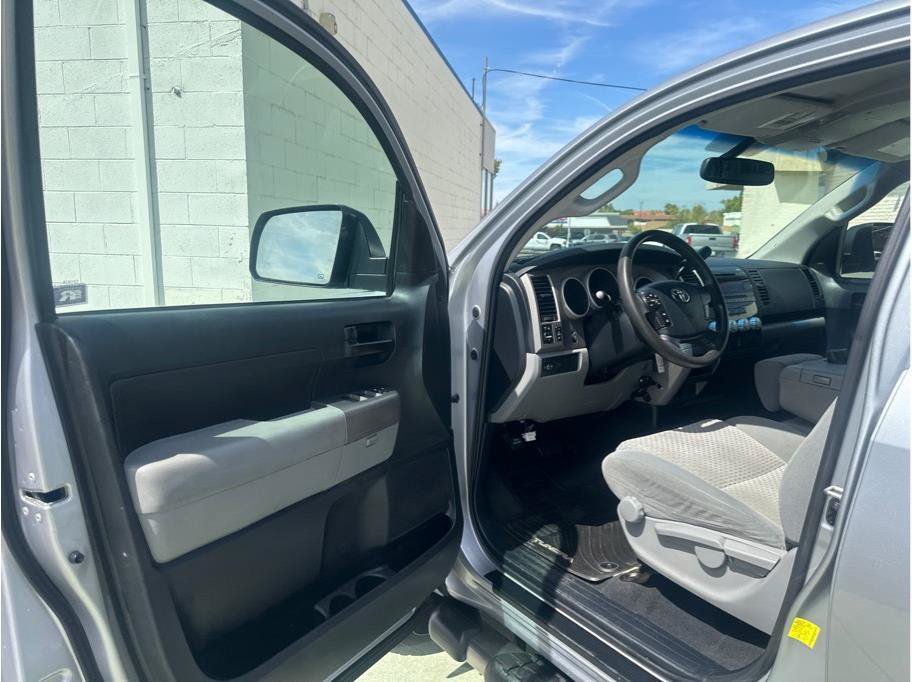Used 2012 Toyota Tundra 2WD CrewMax w/ Tow Pkg image 15