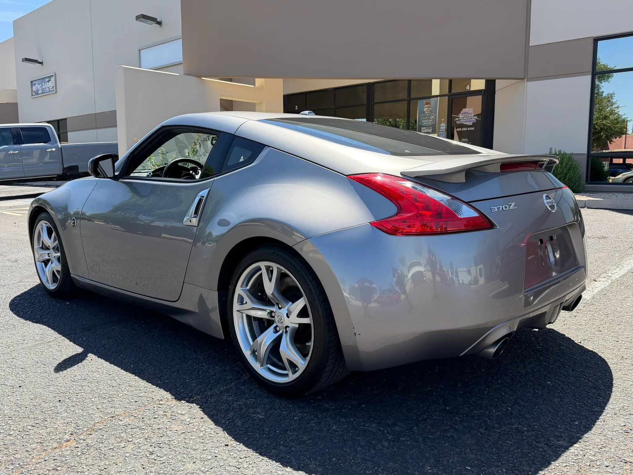 Used 2009 Nissan 370Z Touring w/ Sport Pkg RWD image 7