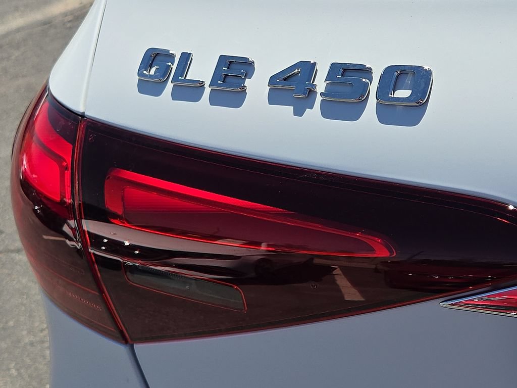 New 2026 Mercedes-Benz GLE 450 4MATIC image 9