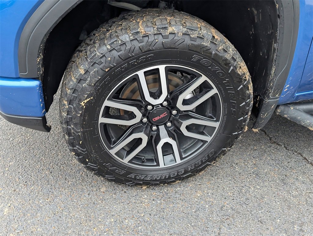 Used 2023 GMC Sierra 1500 AT4 w/ AT4 Premium Package image 29