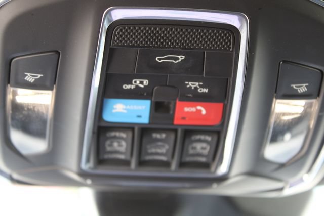 Used 2024 Jeep Grand Cherokee Limited 4xe AWD/4WD image 20