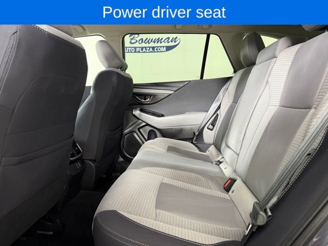 Used 2023 Subaru Outback Premium image 12