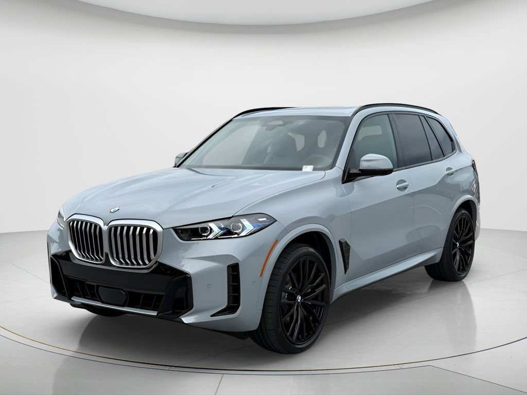 New 2026 BMW X5 xDrive40i w/ M Sport Package AWD/4WD image 1