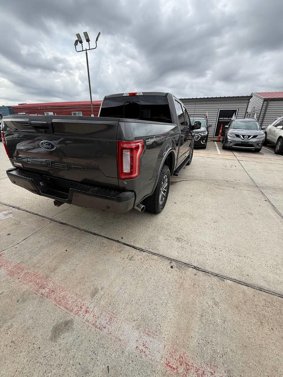 Used 2018 Ford F150 XLT w/ Equipment Group 302A Luxury image 10