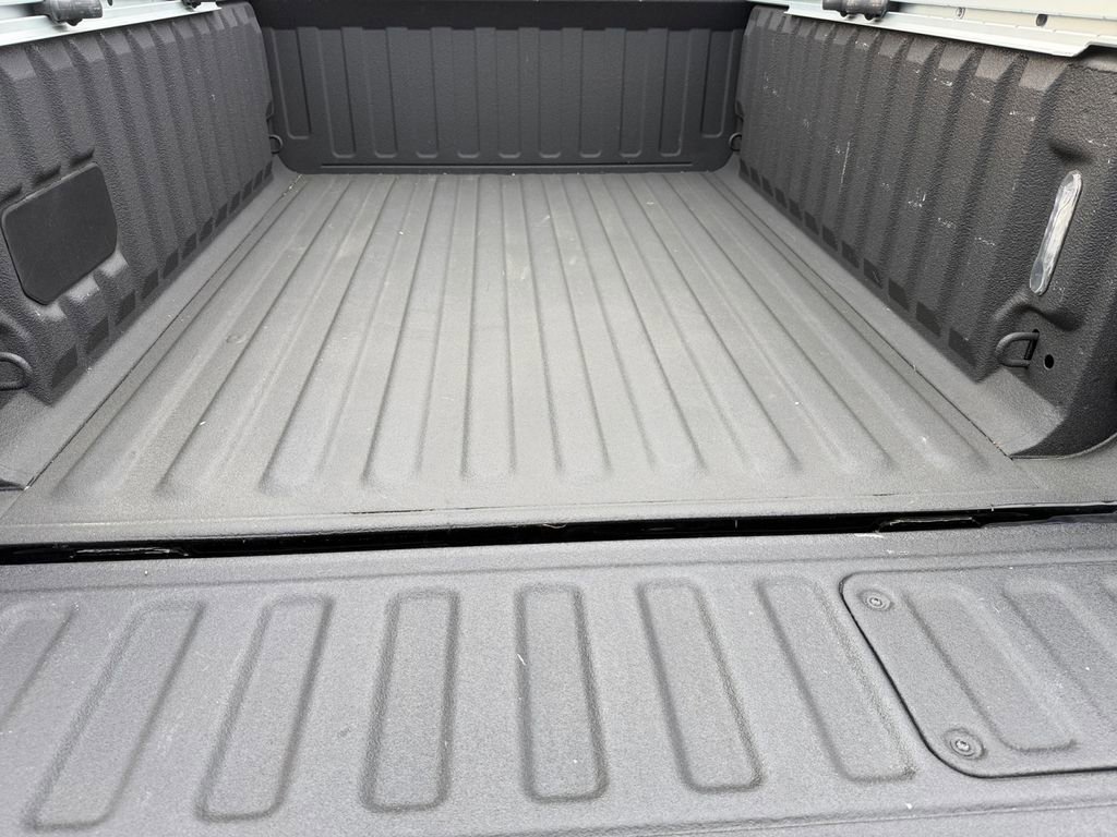 Used 2025 RAM 1500 Limited image 17