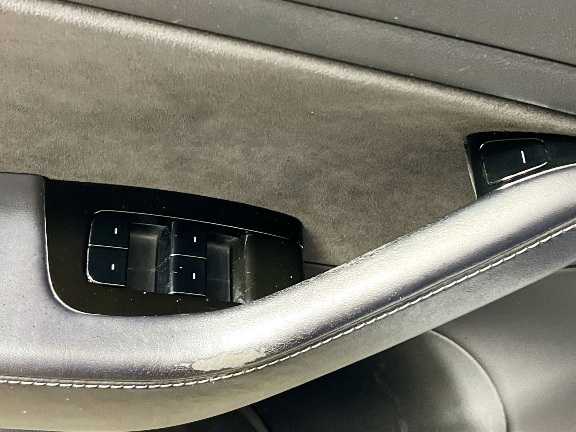 Used 2018 Tesla Model 3 Long Range image 16