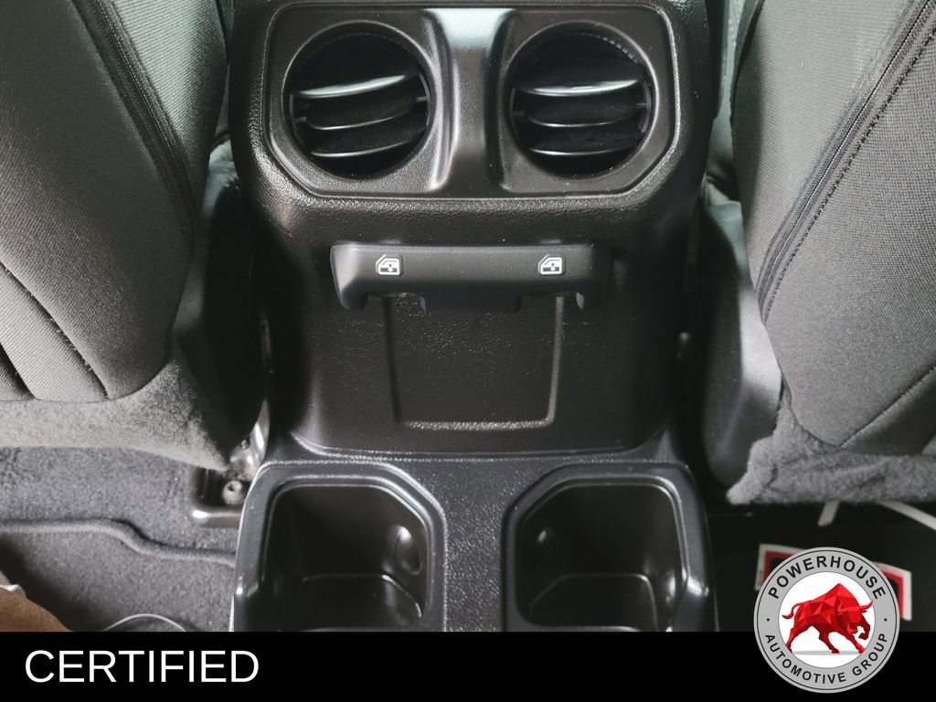 Used 2020 Jeep Wrangler Unlimited Sport AWD/4WD image 16