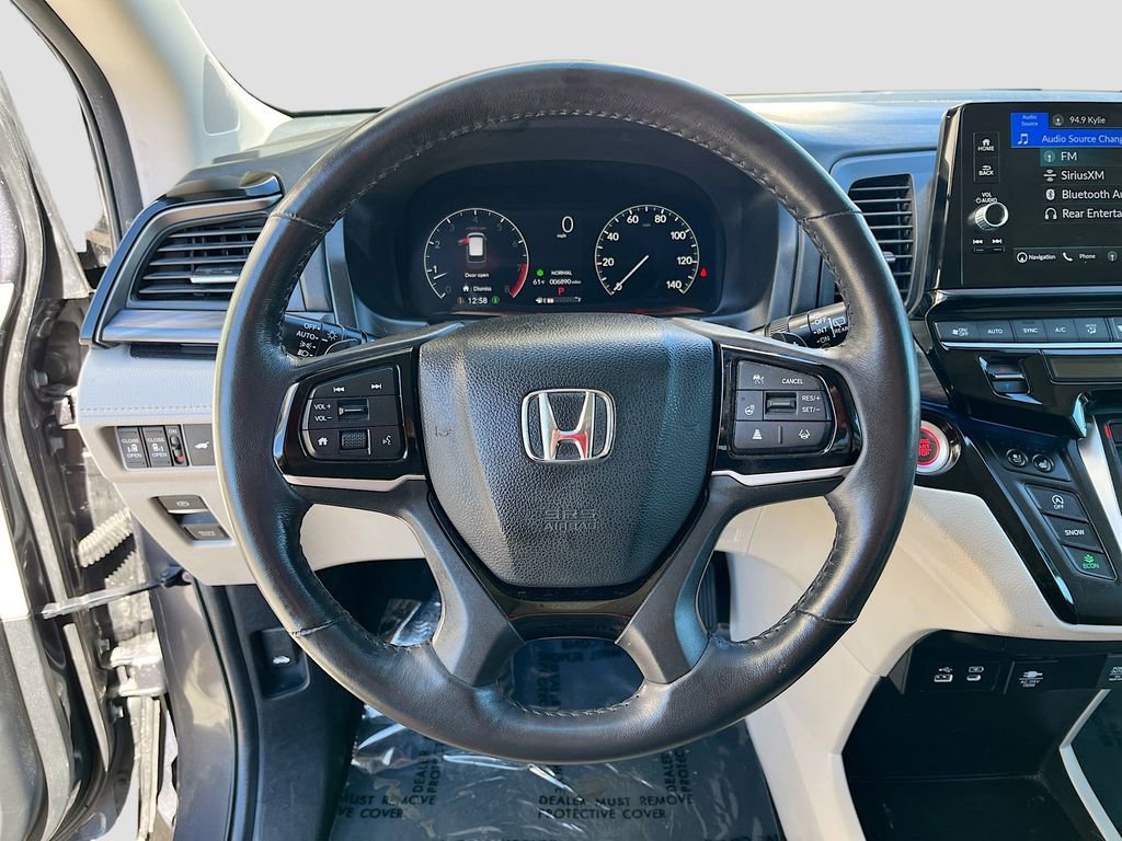 Used 2025 Honda Odyssey Elite image 11