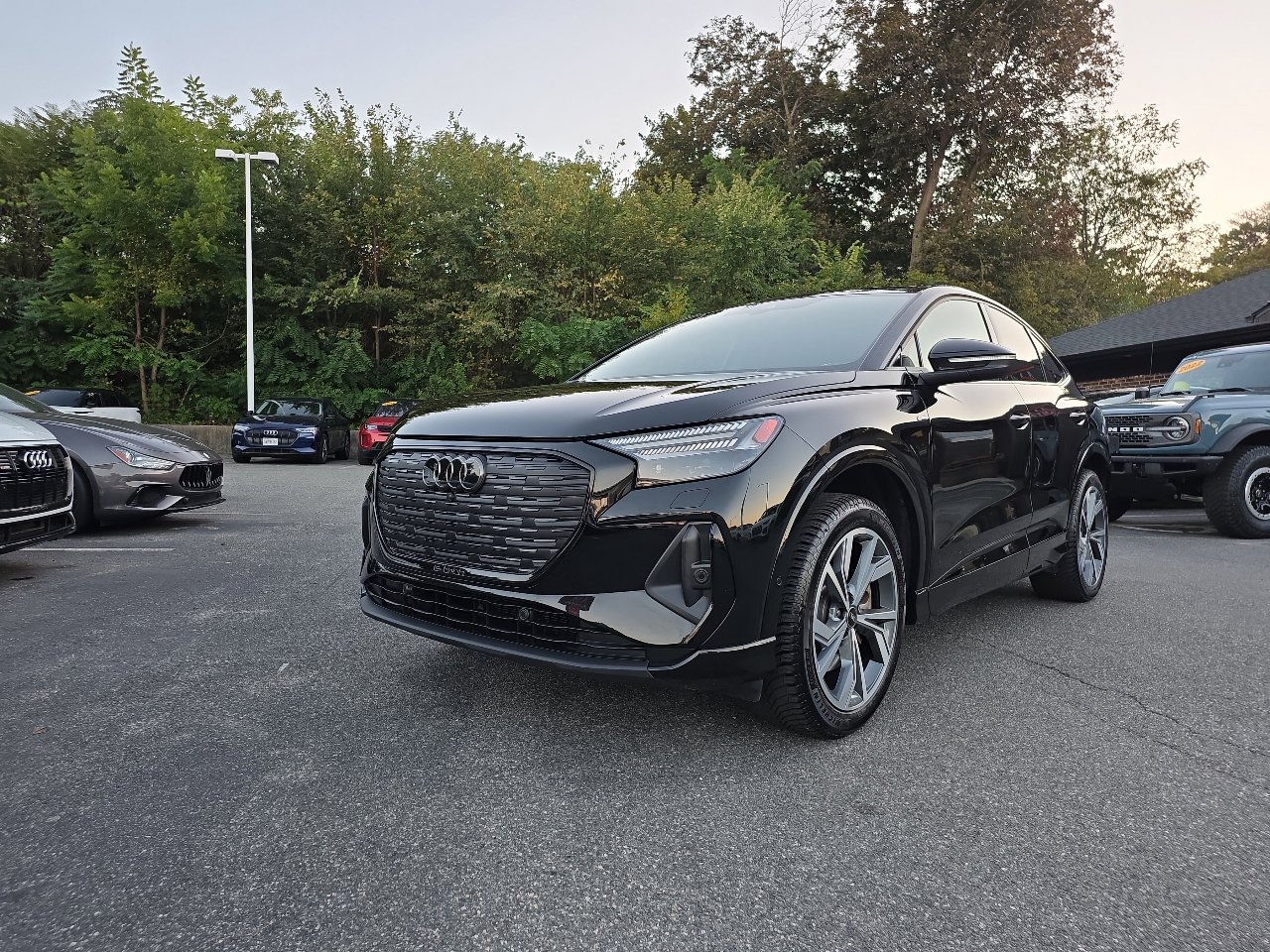 Used 2023 Audi Q4 e-tron Prestige w/ Black Optic Package image 3