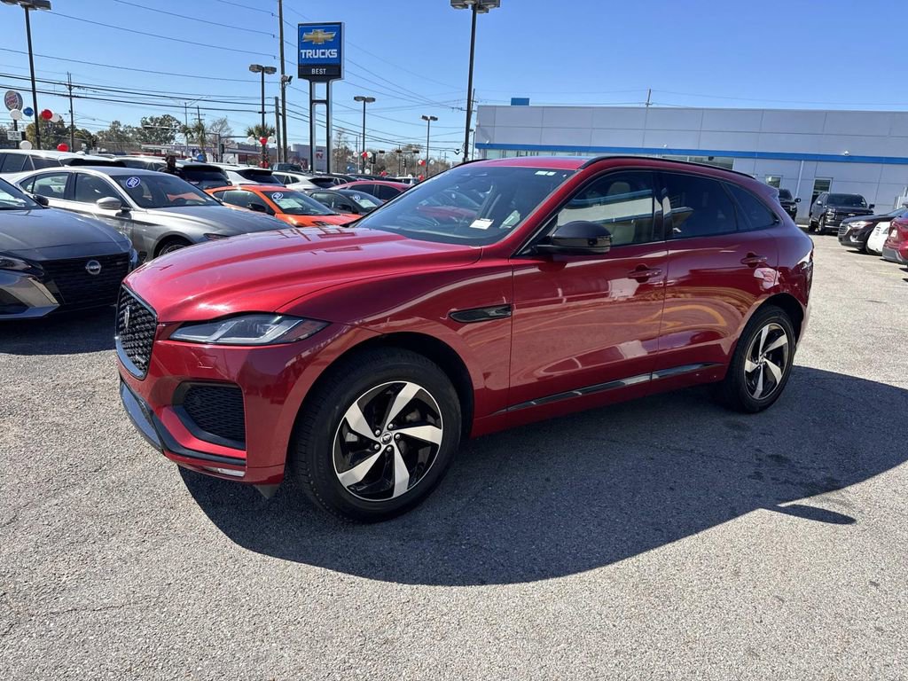 Used 2024 Jaguar F-PACE R-Dynamic S image 4