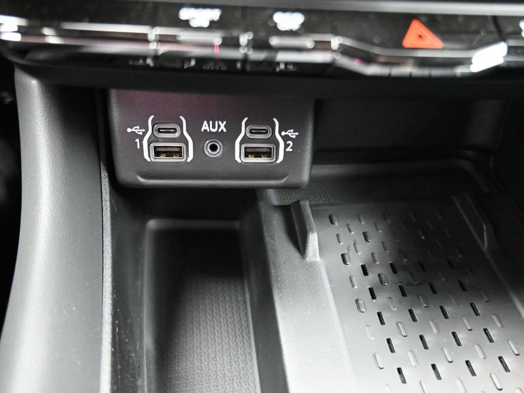 New 2025 Dodge Durango R/T w/ Blacktop Package image 23