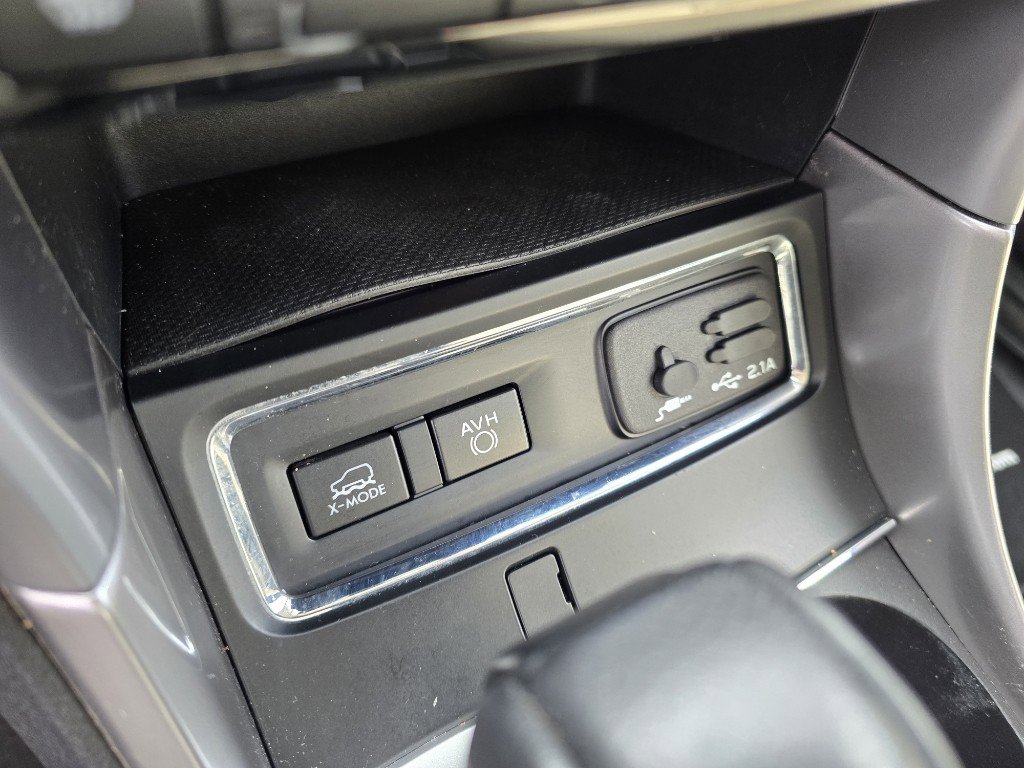 Used 2019 Subaru Ascent Limited image 22