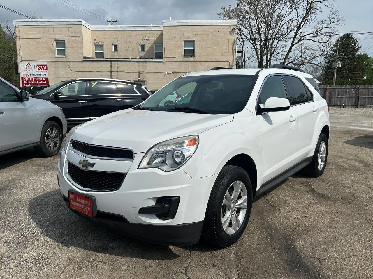 Used 2015 Chevrolet Equinox LT w/ Driver Convenience Package image 2